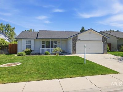 2711 Manchester Dr