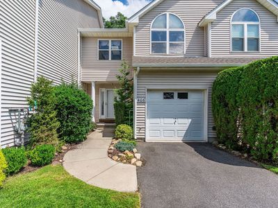 406 Willow Pond Dr