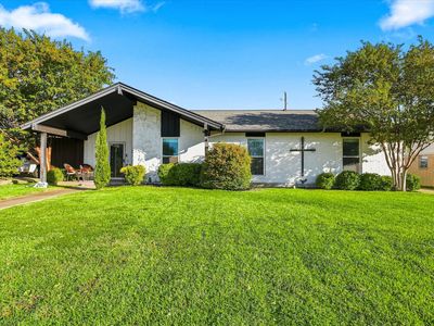 2117 Northmoor Dr