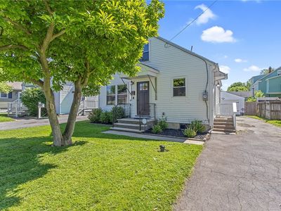 205 Toas Ave