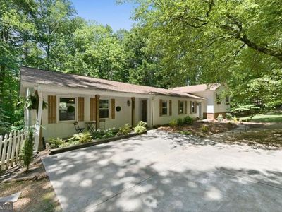 860 Oakdale Rd