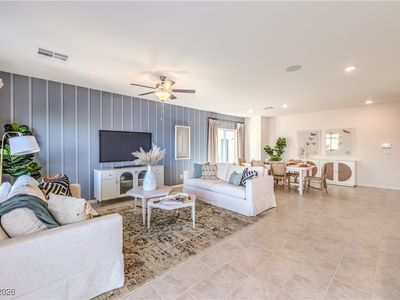 3804 Paradise Palms Avenue St #16