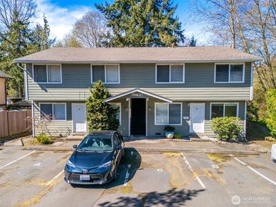 19837 25th Avenue NE