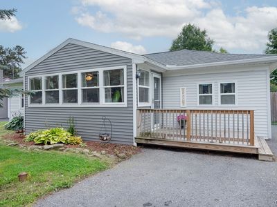 Property at 219 Camillus Dr, Camillus, NY