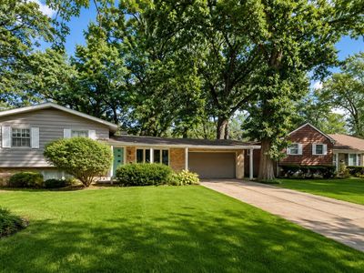 Property at 49 Briarcliff Rd, Montgomery, IL