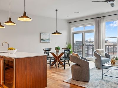 566 Columbus Ave #614