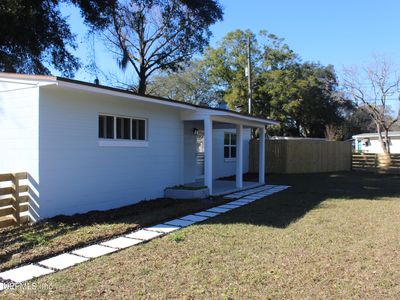 1320 KING ARTHUR Road