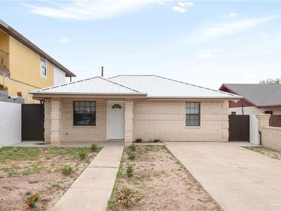 Property at 603 N Houston St, Rio Grande City, TX