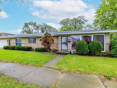 Property at 16446 Emerald Ave, Harvey, IL