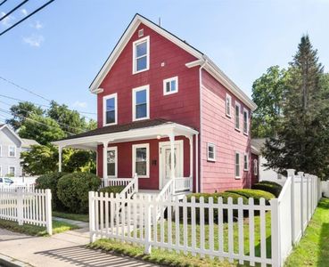 92 Alexander St