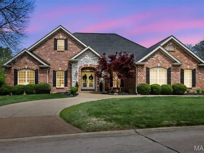 234 Cornwall Dr