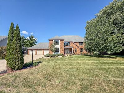 7 Pinehurst Dr