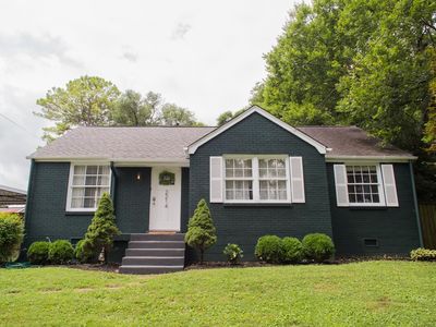 2214 Fernwood Dr
