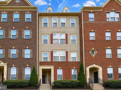 8111 Greenbelt Station Pkwy Unit 302F