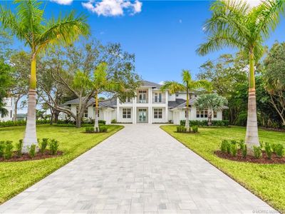 505 SE Saint Lucie Blvd