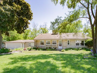 2521 Seminary Ave