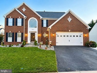 1811 Cyril Ct