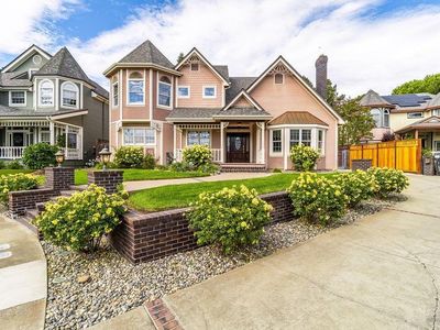 1166 Dominic Court