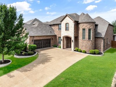7825 Woodcreek Way