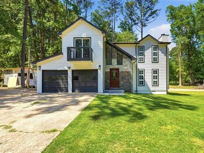 200 Huntcliff Ct