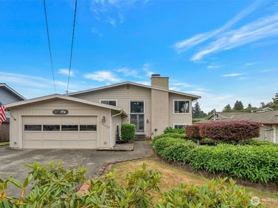 4225 S 250th Street