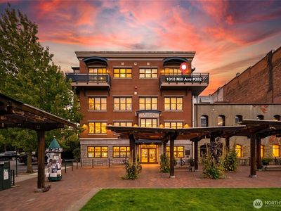 1010 Mill Avenue #302