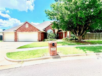 17125 Platinum Ln