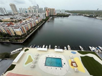 250 174th St APT 2307