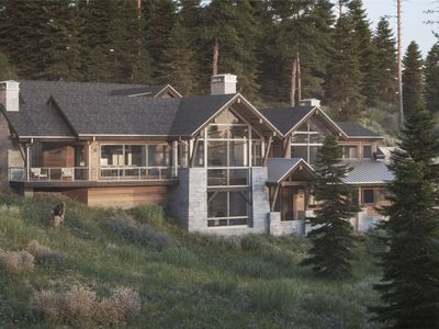 211 Arrowhead Dr