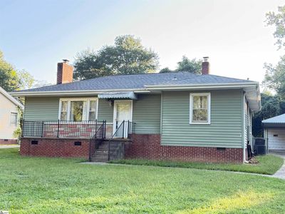 9 Twin Springs Dr