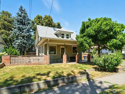 821 Valencia Street
