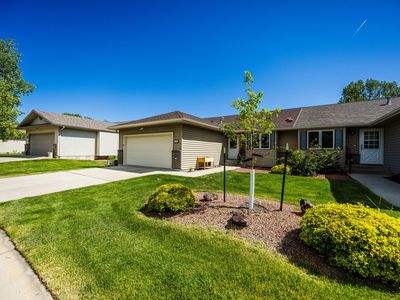 435 Falcon Ridge Dr