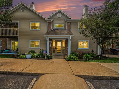 490 Lakeview Dr Unit 205