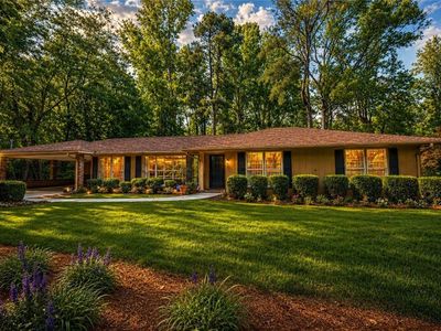 360 Barkshire Ln