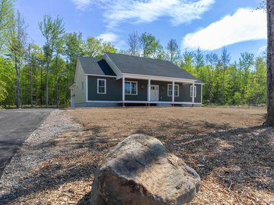25 Tomahawk Lane