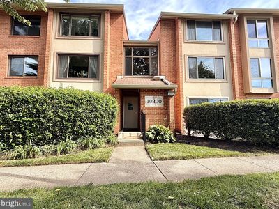Property at 10200 Bushman Dr APT 104, Oakton, VA