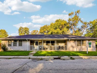 92 Bay Rd