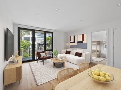 33 Frost St #3B