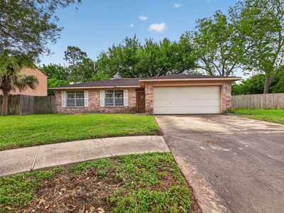 1415 Whispering Pine Dr