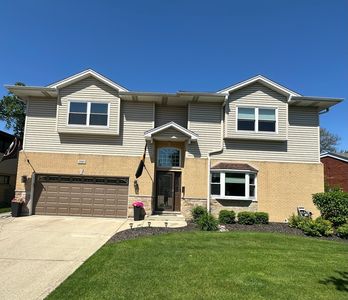 130 S Elm Tree Ln