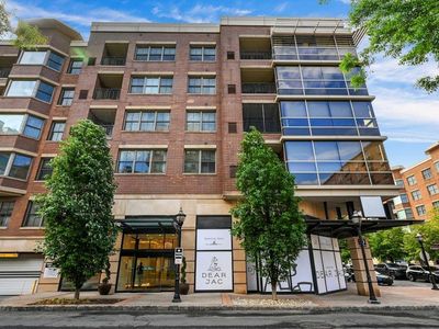 20 Ave At Port Imperial APT 202