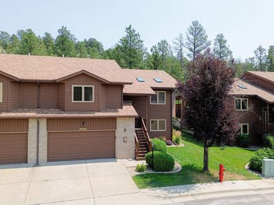 1212 Mountain Springs Ln