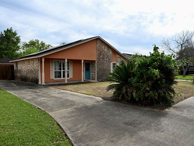 252 Bastrop St