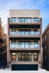 231 W Scott St #3