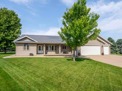 137 9th Street Cir NE