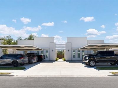 1011 Starr St