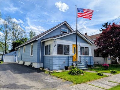 418 Phoenix Ave