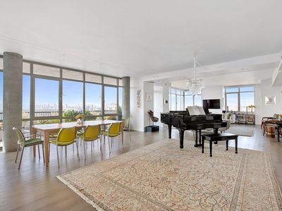 1485 5th Ave APT 26D