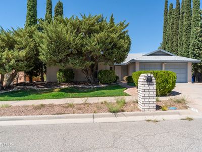 743 Espolon Dr