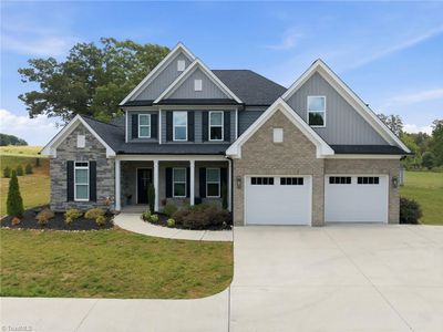 477 Rosewood Dr
